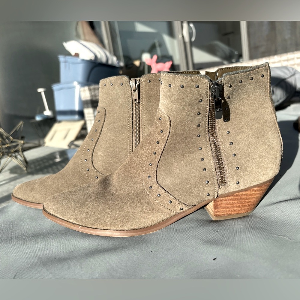 Marc Fisher | Leather Western Booties